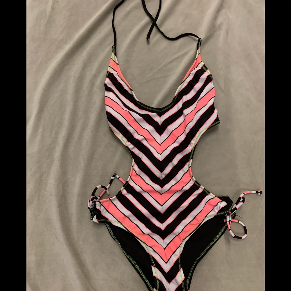 Beach stop swimsuit
